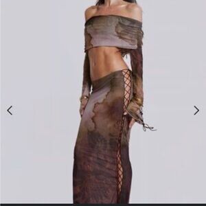 Cutout tie up 2 piece